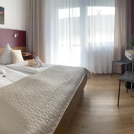 Gasthof Frühstücks-pension Kärnten Zum Wohlfühlen Bodensdorf